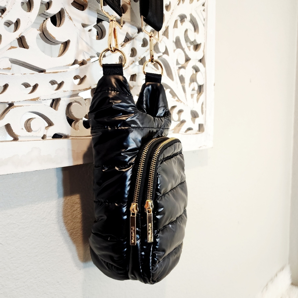 WANDERFULL Crossbody Hydro Bag Carrier & Strap Puffer Tote - Picture 11 of 16